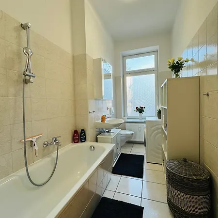 Apartment Attraktive Im Grünen Hinterhof *