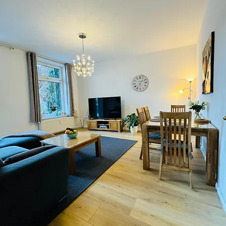 Attraktive Im Grünen Hinterhof Apartment Schwerin (Mecklenburg-Vorpommern)