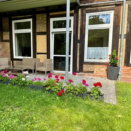 Apartment Attraktive Im Grünen Hinterhof *